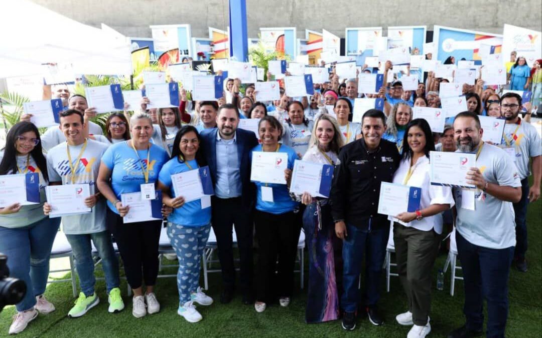 Banco del Tesoro otorgó 150 certificados de financiamientos a emprendedores venezolanos