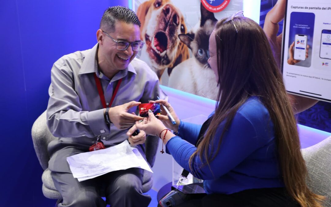 Banco del Tesoro promueve portafolio de productos y servicios en Expo Salud 2025