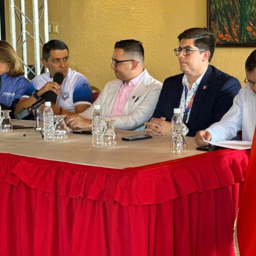 BT-Gobierno-apoya-a-merida-por-lluvias-5